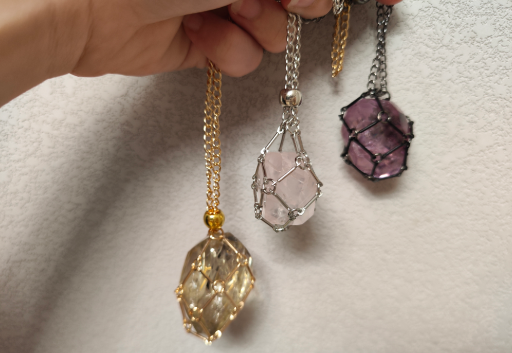 Natural Stone with Chain