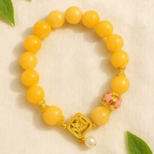 D84 Bead Bracelet: Ninth Cycle Glowing Pearl