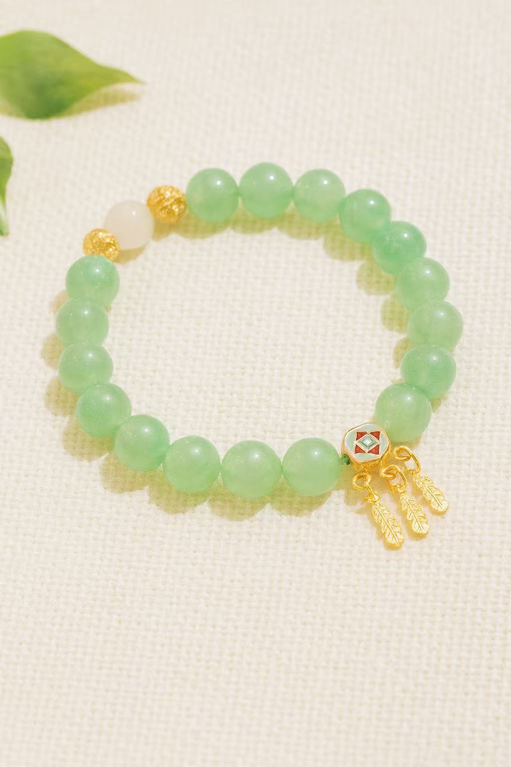 D52 Bead Bracelet: Lifelong Companion, Winged Guardian