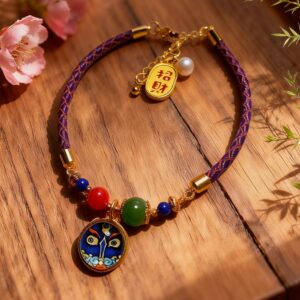 H40	Immovable and serene